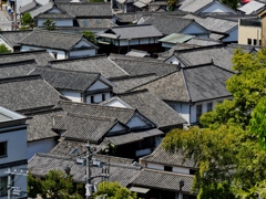 倉敷・瓦屋根が・・。