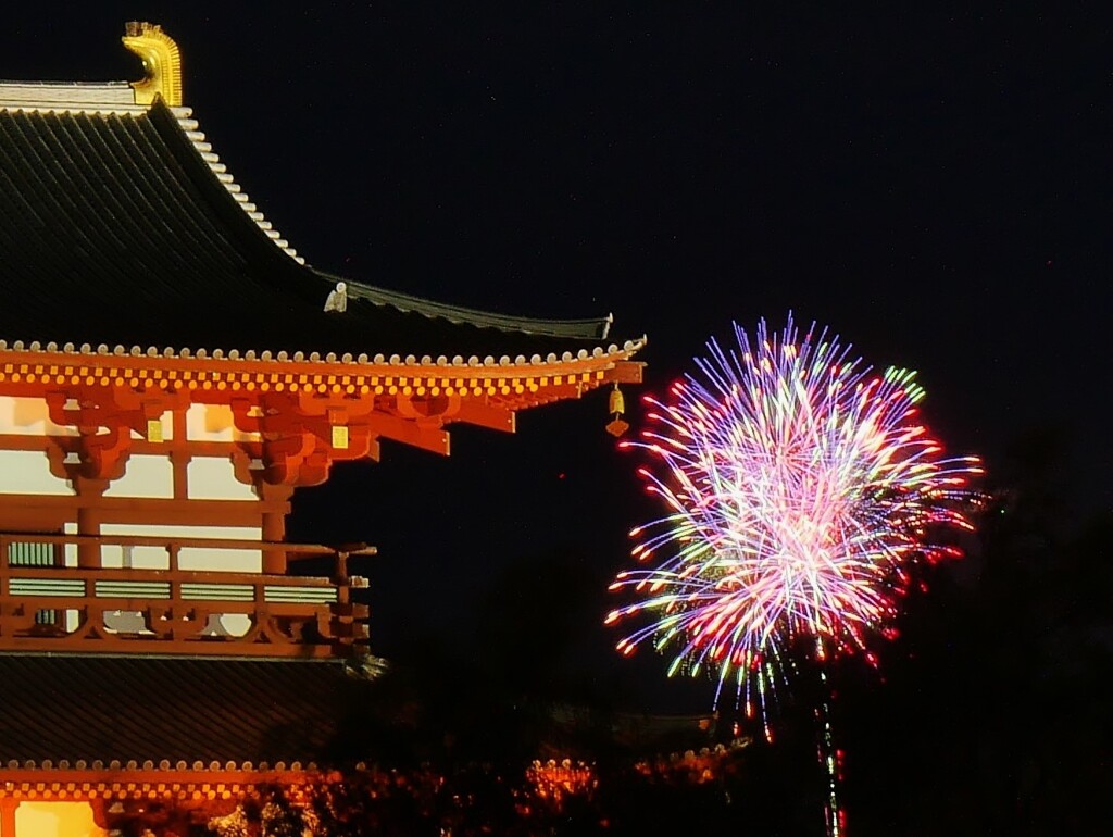 朱雀門と花火4