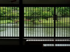 雨の旧大乗院庭園