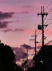 夕焼け空と細い月