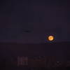 古都奈良の山に昇る満月2