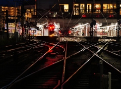 早朝の駅