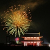 朱雀門と花火2
