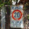 制限速度20Km