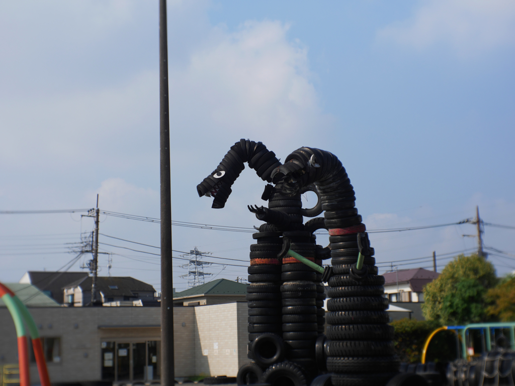 怪獣カップル現る