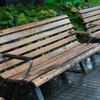 雨の日のベンチ