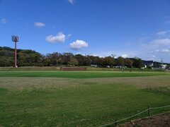 長峰公園の芝生の広場（9月19日）