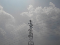 鉄塔と入道雲（7月9日）