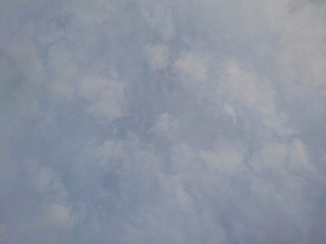 朝の鱗雲（9月27日）