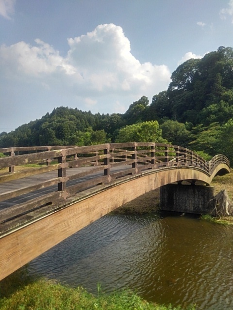 ともなり橋と入道雲（7月6日）