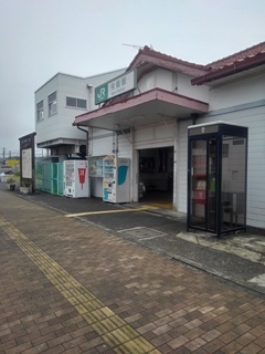 矢板駅の駅舎（10月4日）