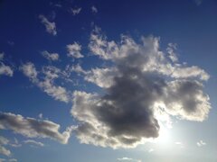 太陽を隠す雲（11月26日）