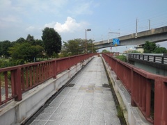 歩道専用の橋（9月7日）