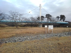 ゆうゆうパークの陸橋（1月3日）