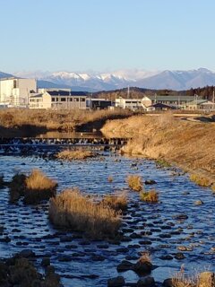 川と雪山（12月28日）