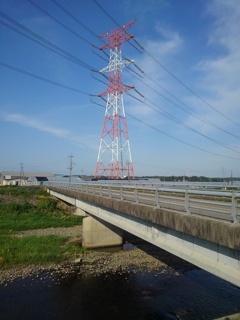 鉄塔と橋（5月22日）