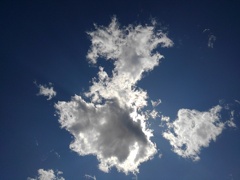 太陽を隠す雲（4月29日）