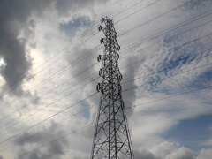 鱗雲と鉄塔（9月10日）