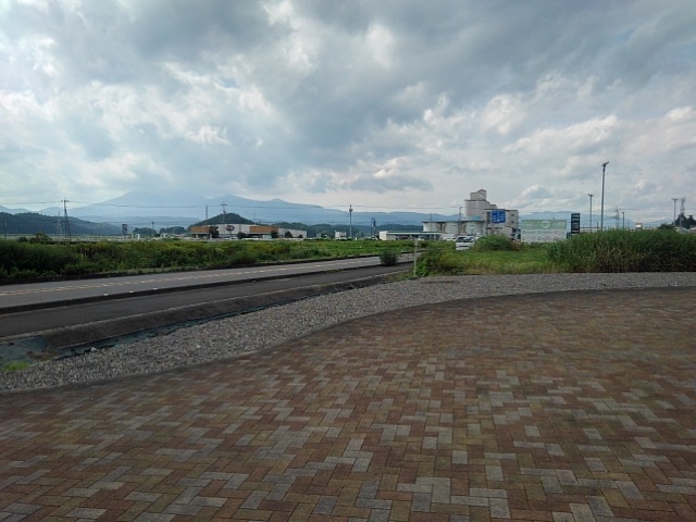 道の駅の歩道（7月21日）