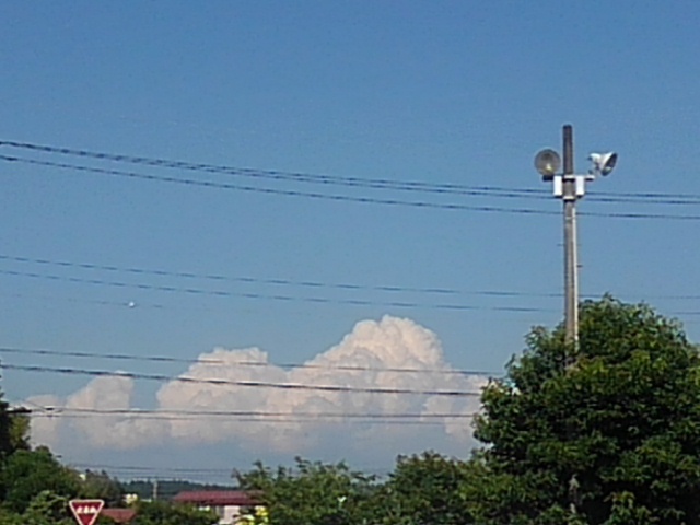 電柱と入道雲（7月7日）