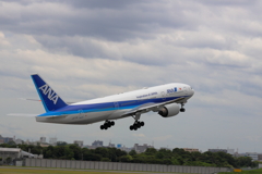 B777