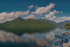 中禅寺湖の夏空