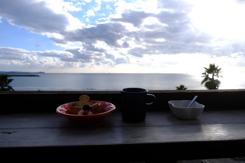 海の見えるカフェ