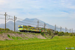 クロベンを積んだ車両