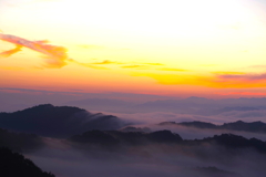 朝焼けと雲海