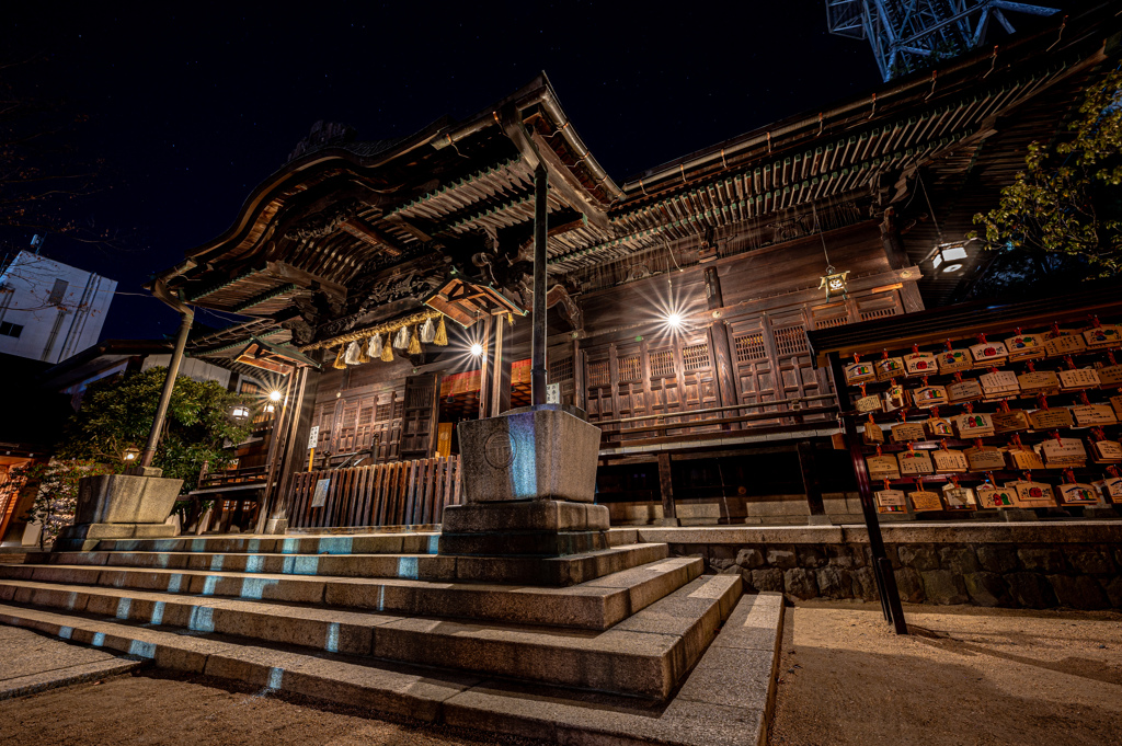 四柱神社