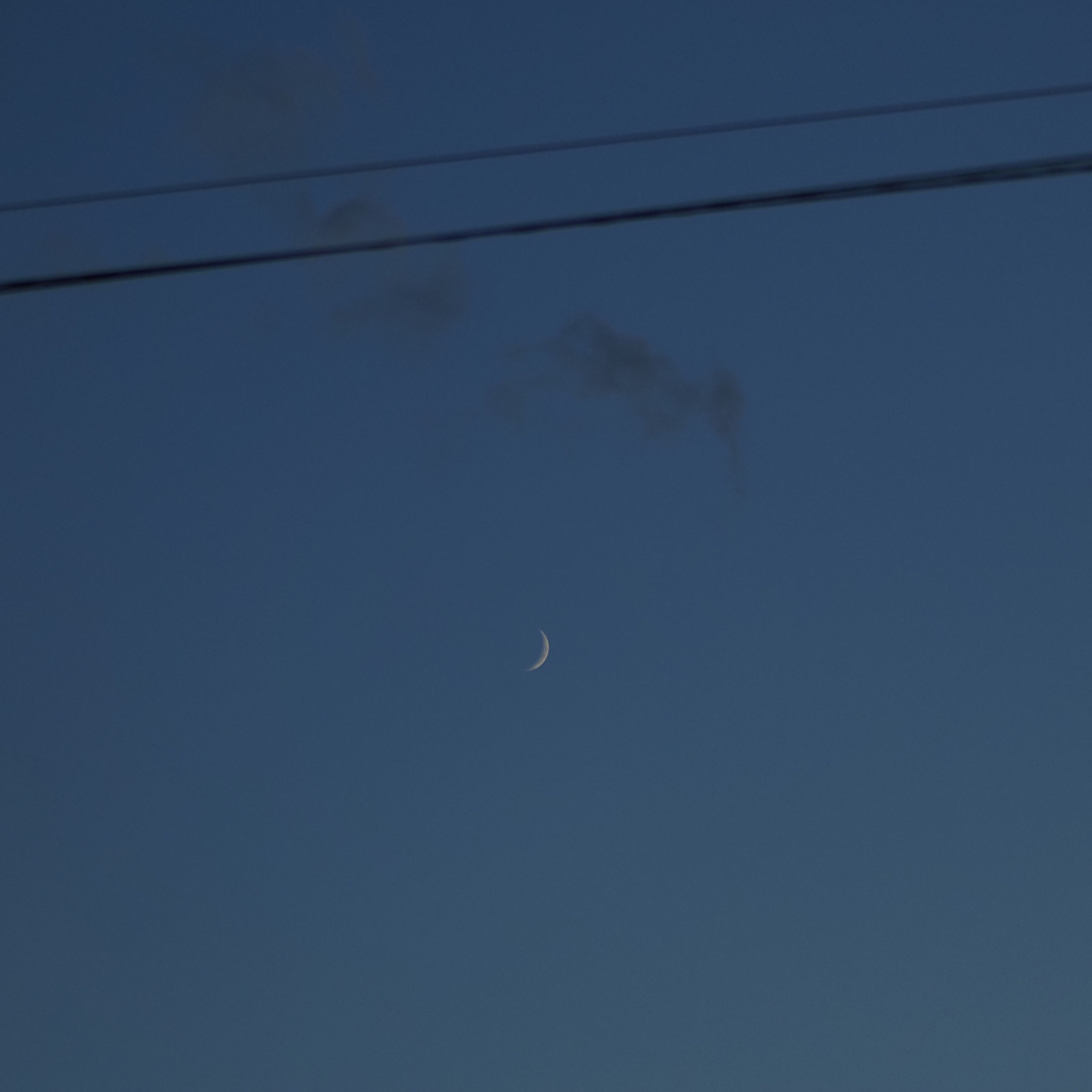 三日月