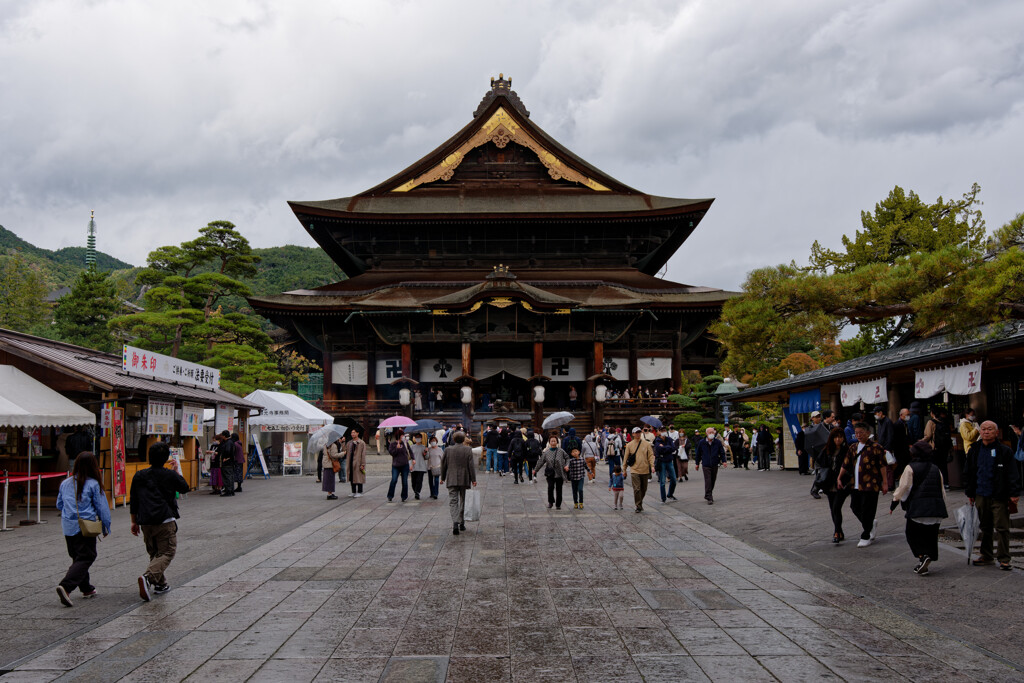 善光寺　本堂