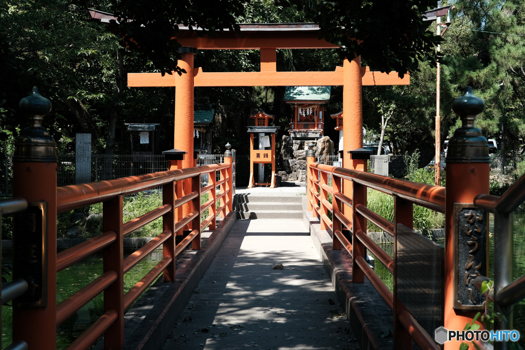 鳥居