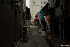 路地裏