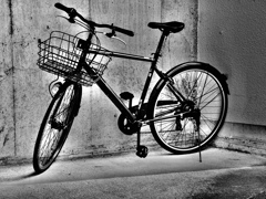黒い自転車