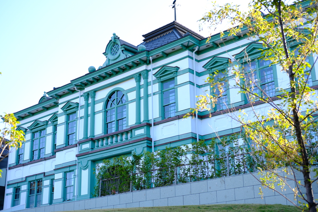 国立工芸館