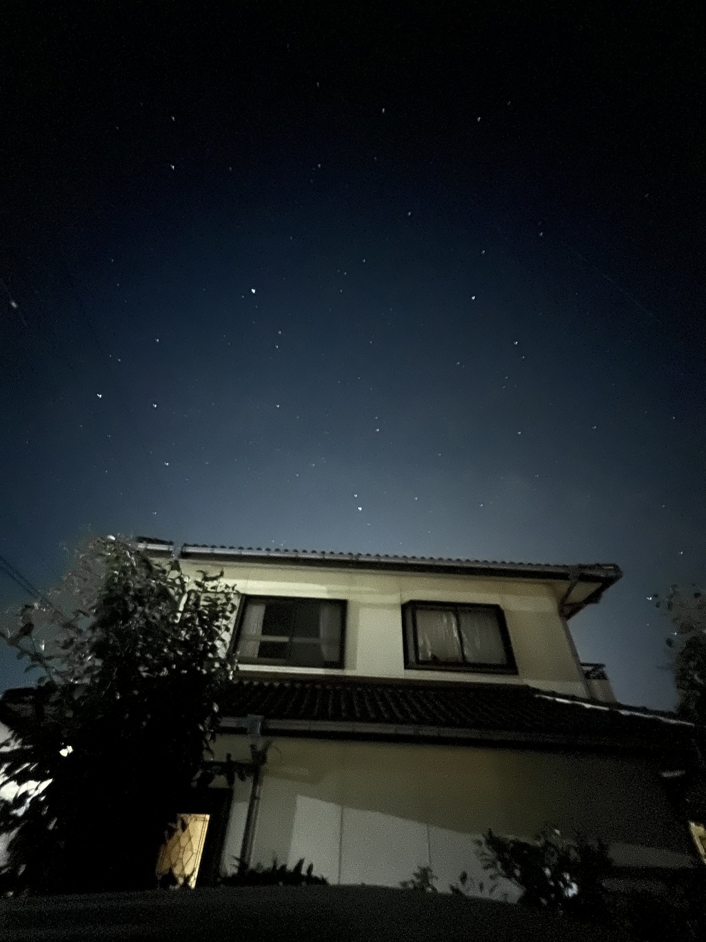 隣の家と星空