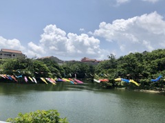 龍潭からの首里城