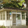 山村集落のバス停