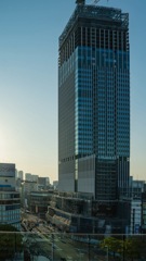 コンラッド建築中
