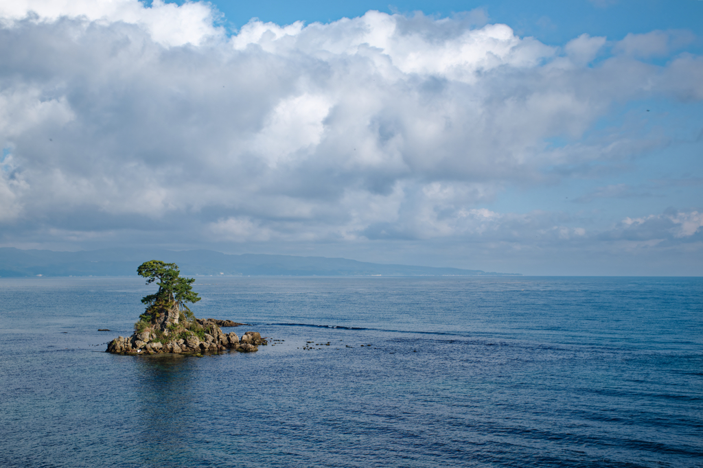 雨晴海岸（女岩）