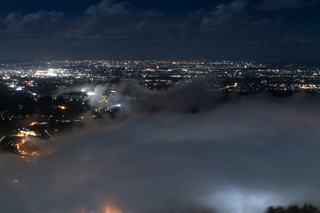 雲海と夜景