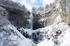 冬の華厳滝