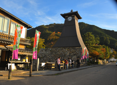 城下町、時計櫓