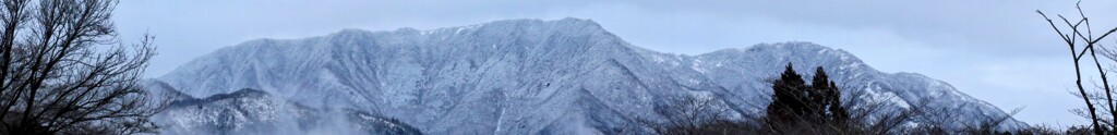 朝霧高原付近の山々