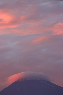笠雲富士山（南側より）