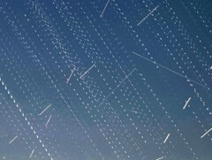 スワン彗星の軌跡