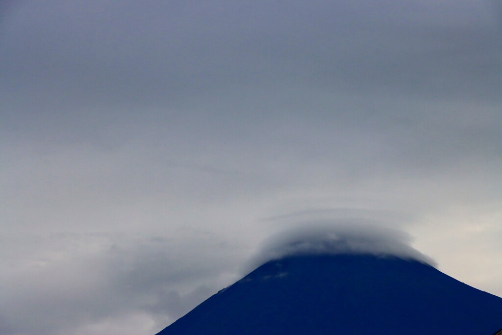 今朝の笠雲