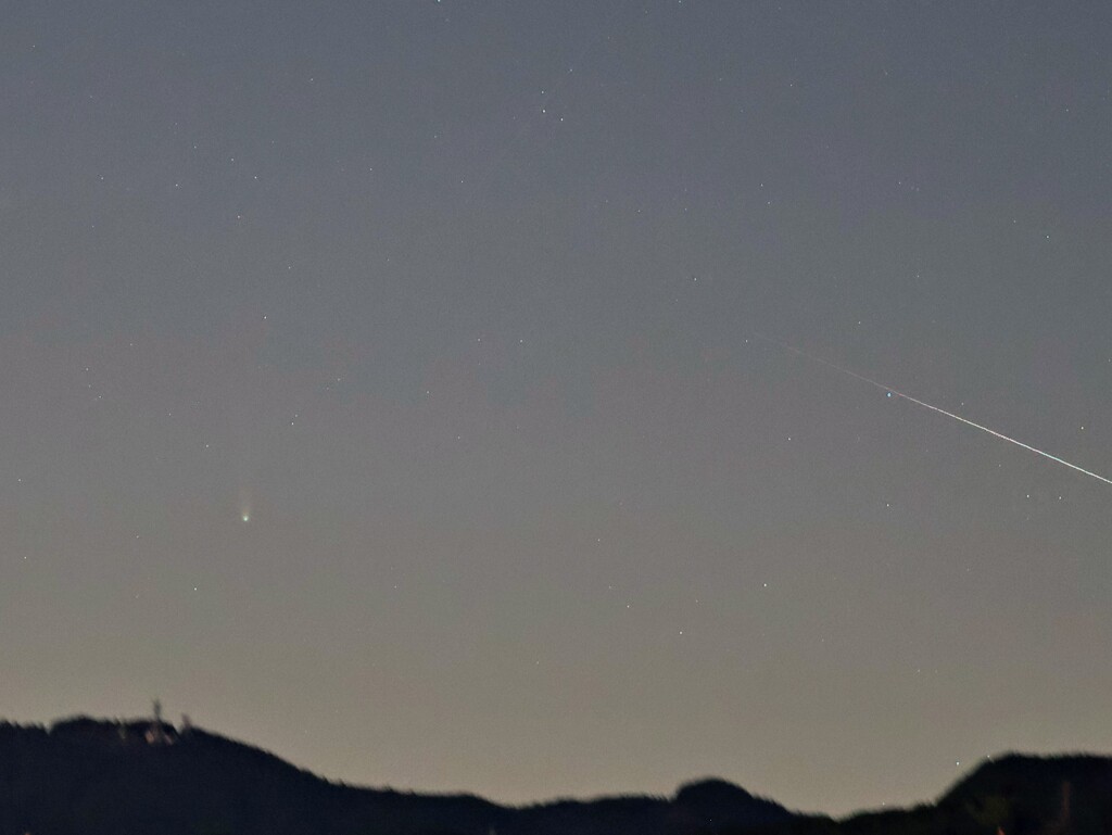 レモン彗星と流れ星