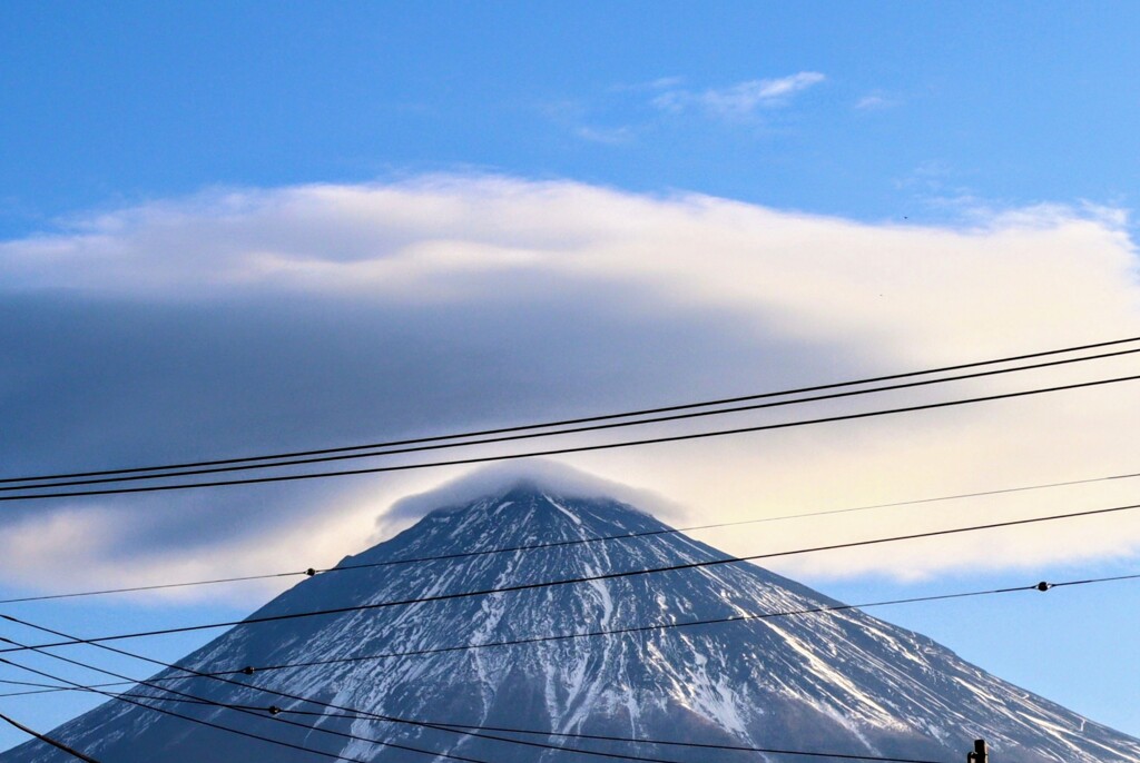 ニ重笠雲